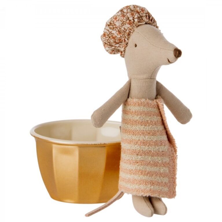 Big Sister Wellness Mouse Soft Toy By Maileg 3+