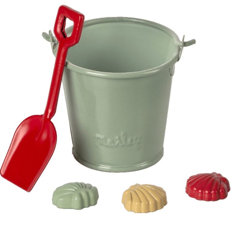 Beach Set With Shovel, Bucket &#038; Shells By Maileg 3+