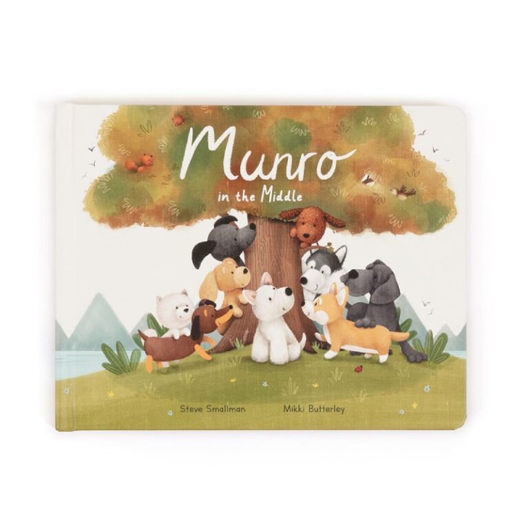Munro In The Middle &#8211; Hardback Book By Jellycat