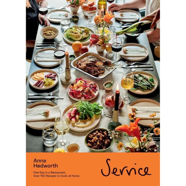 Service: One Day In A Restaurant &#8211; Hardback Book