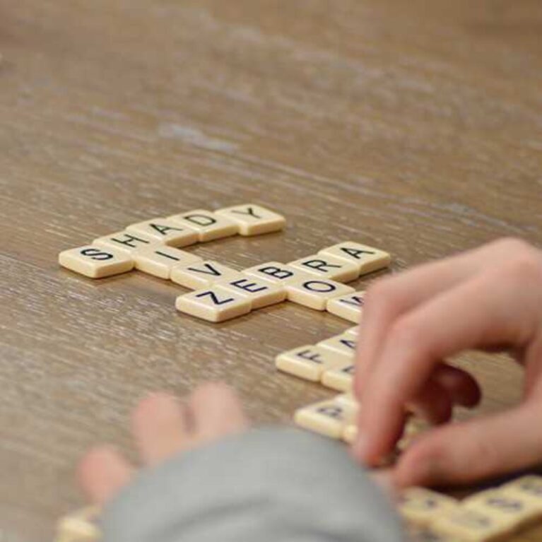 Bananagrams Word Game 7+