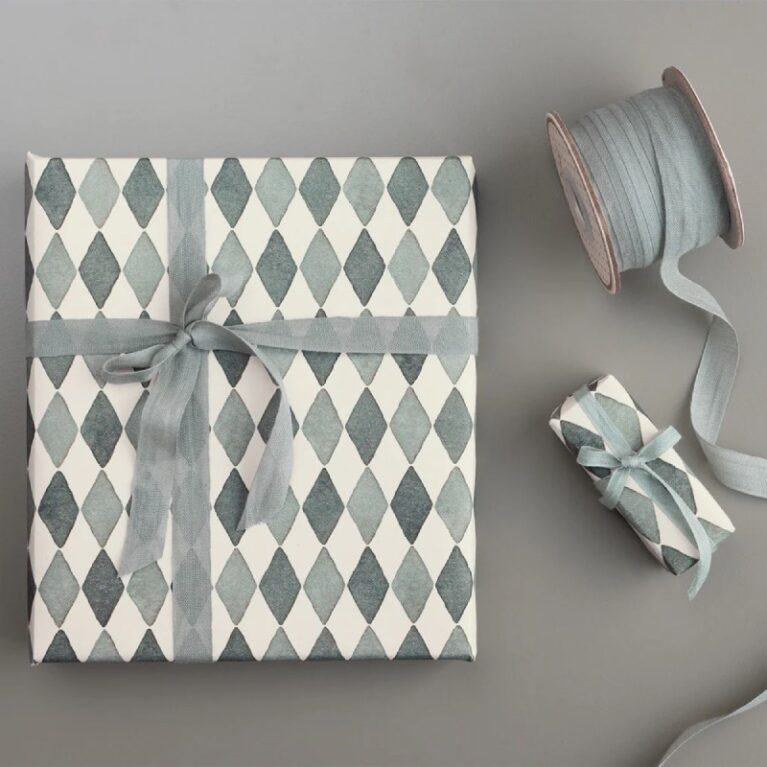 10M Roll Wrap &#8211; Blue Harlequin By Maileg