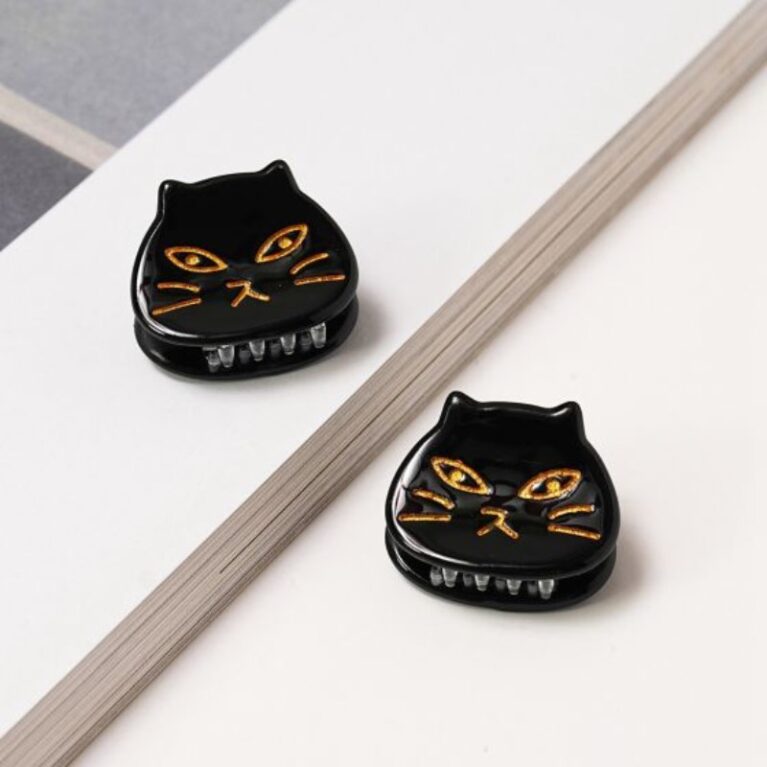 Black Cat &#8211; Pair Of Claw Hair Clips