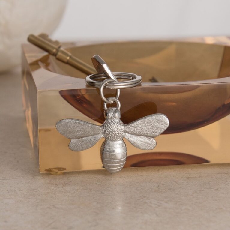 Handmade Fine Cast Pewter Keyring &#8211; Bee