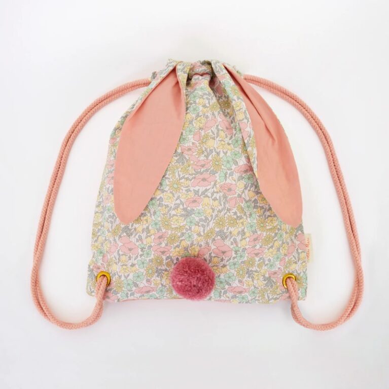 Children&#8217;s Floral Bunny Drawstring Backpack