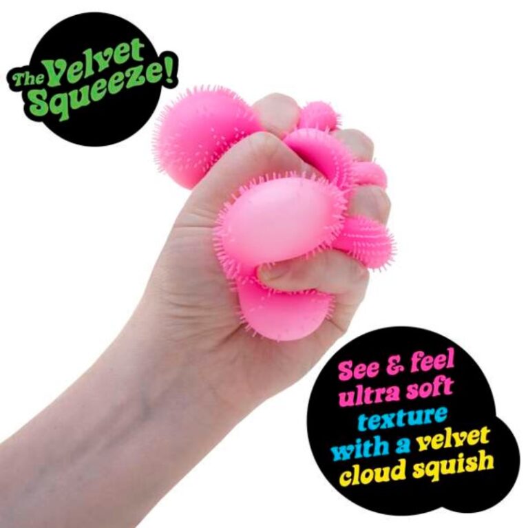 NeeDoh Fuzz Ball Flower Power Toy 3+