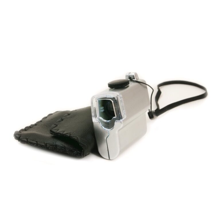 Adventurer&#8217;s Pocket Microscope With Light 8+